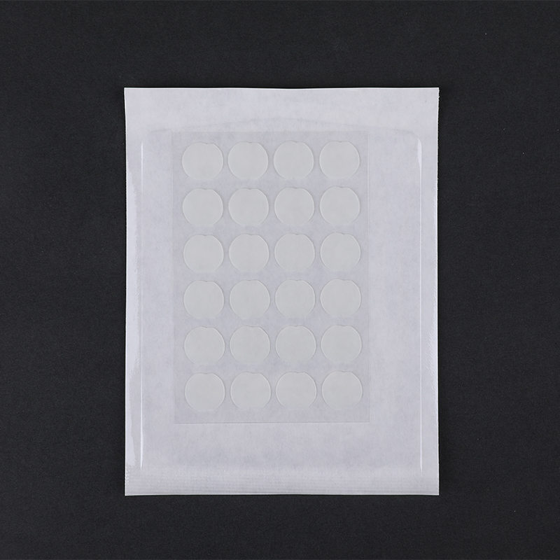 24 Pcs Peach-shaped Acne Patch for Painless And Effective Spot Treatment（24 Pieces Size: This Set Contains 24*Patches. 12 mm (24 Pieces) ）